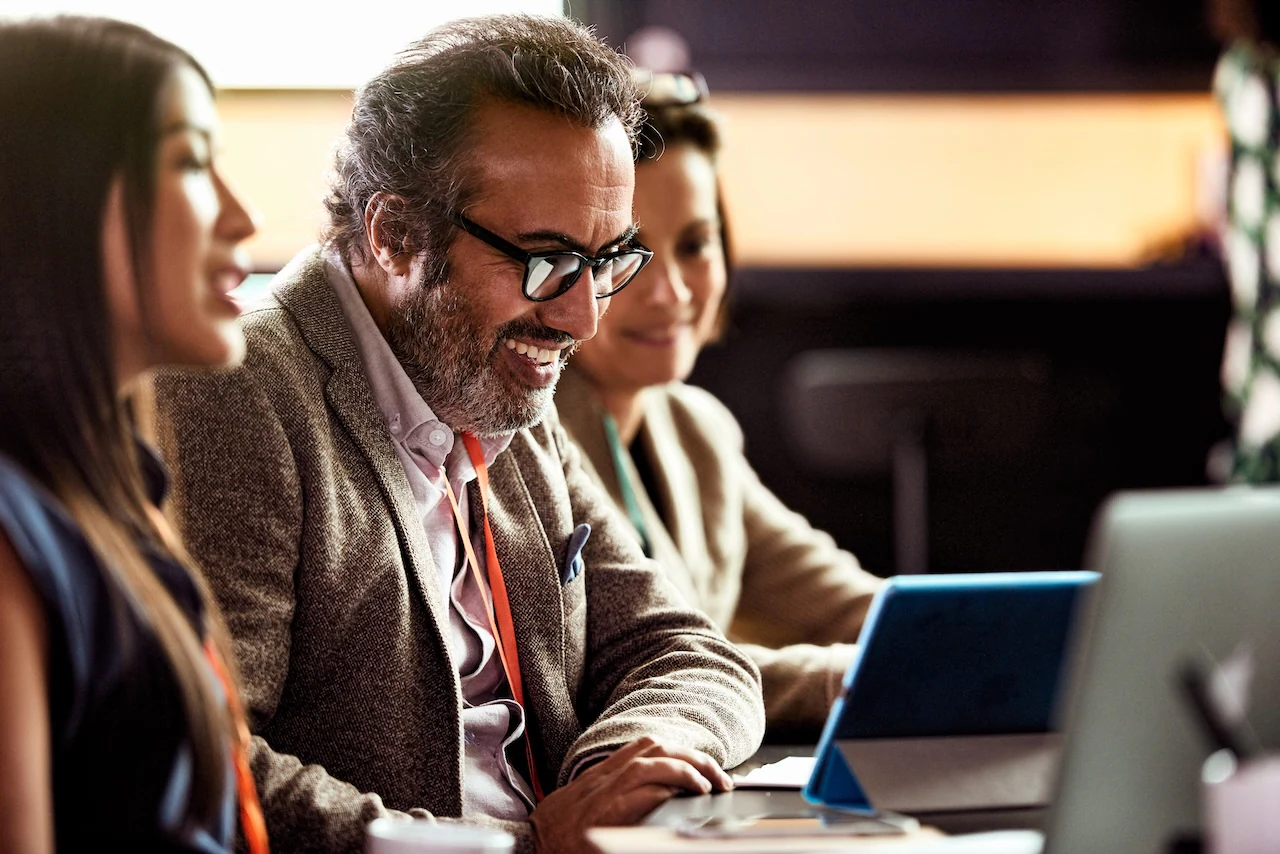Protegendo o ecossistema de IA empresarial com ServiceNow e Prisma AIRS