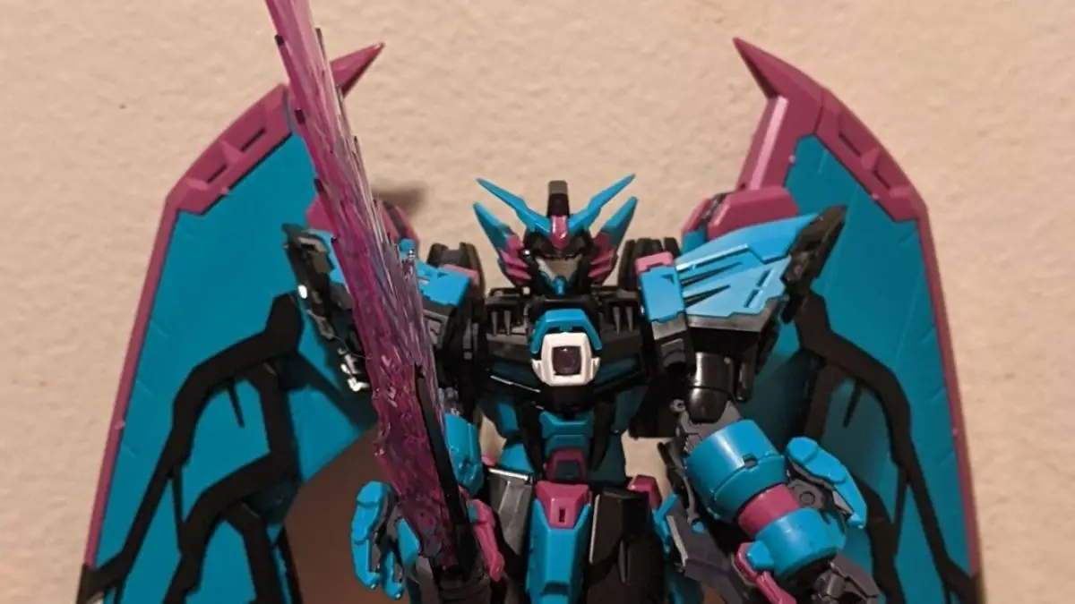 Gundam Epyon Apex Legends Alter Version Color Scheme Pops